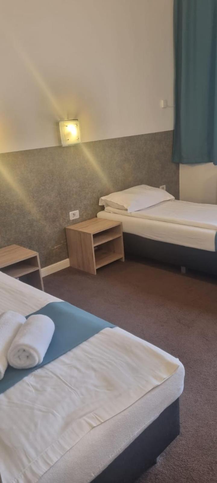Motel Ruta 33 Arad Extérieur photo