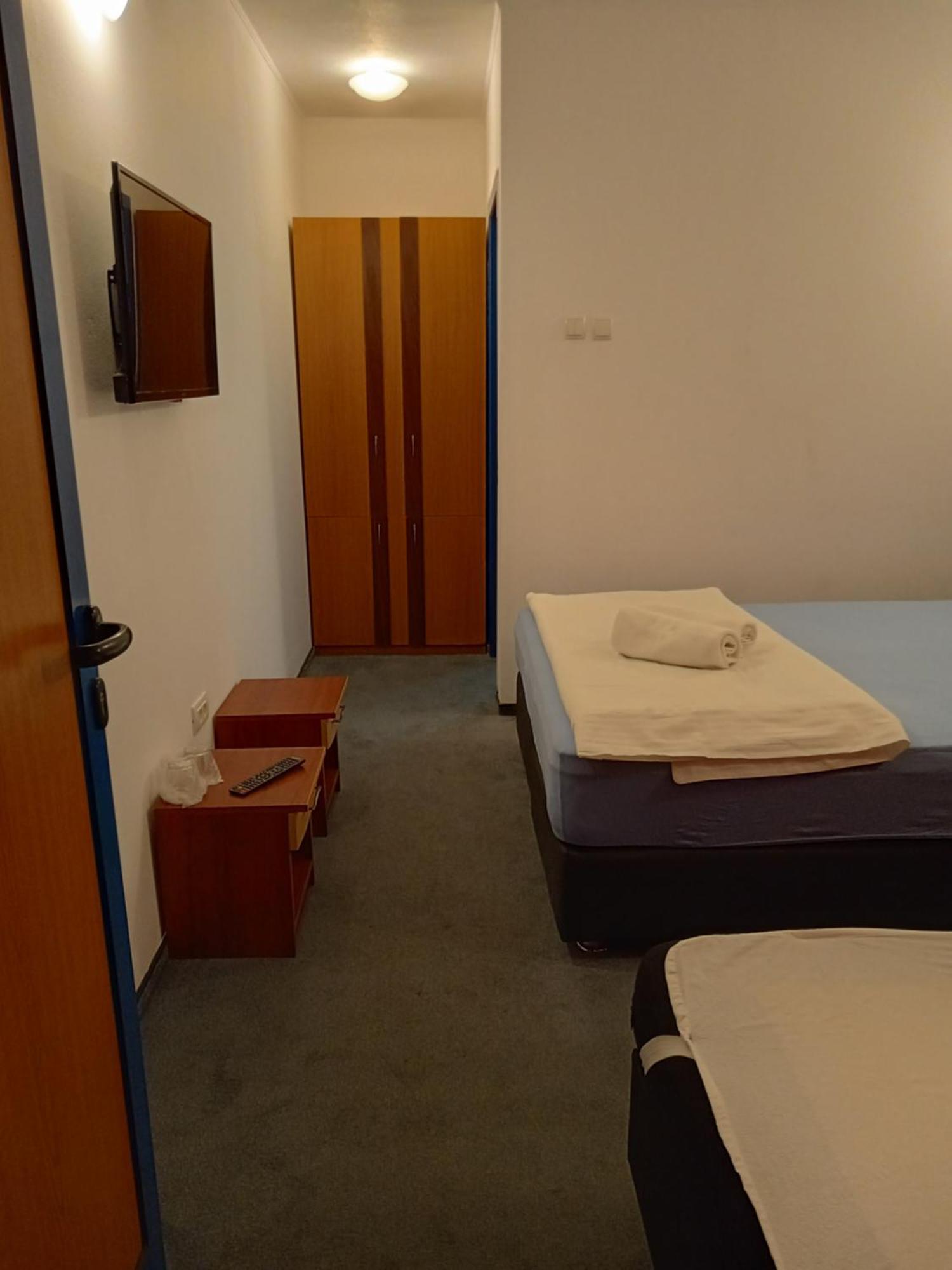 Motel Ruta 33 Arad Chambre photo