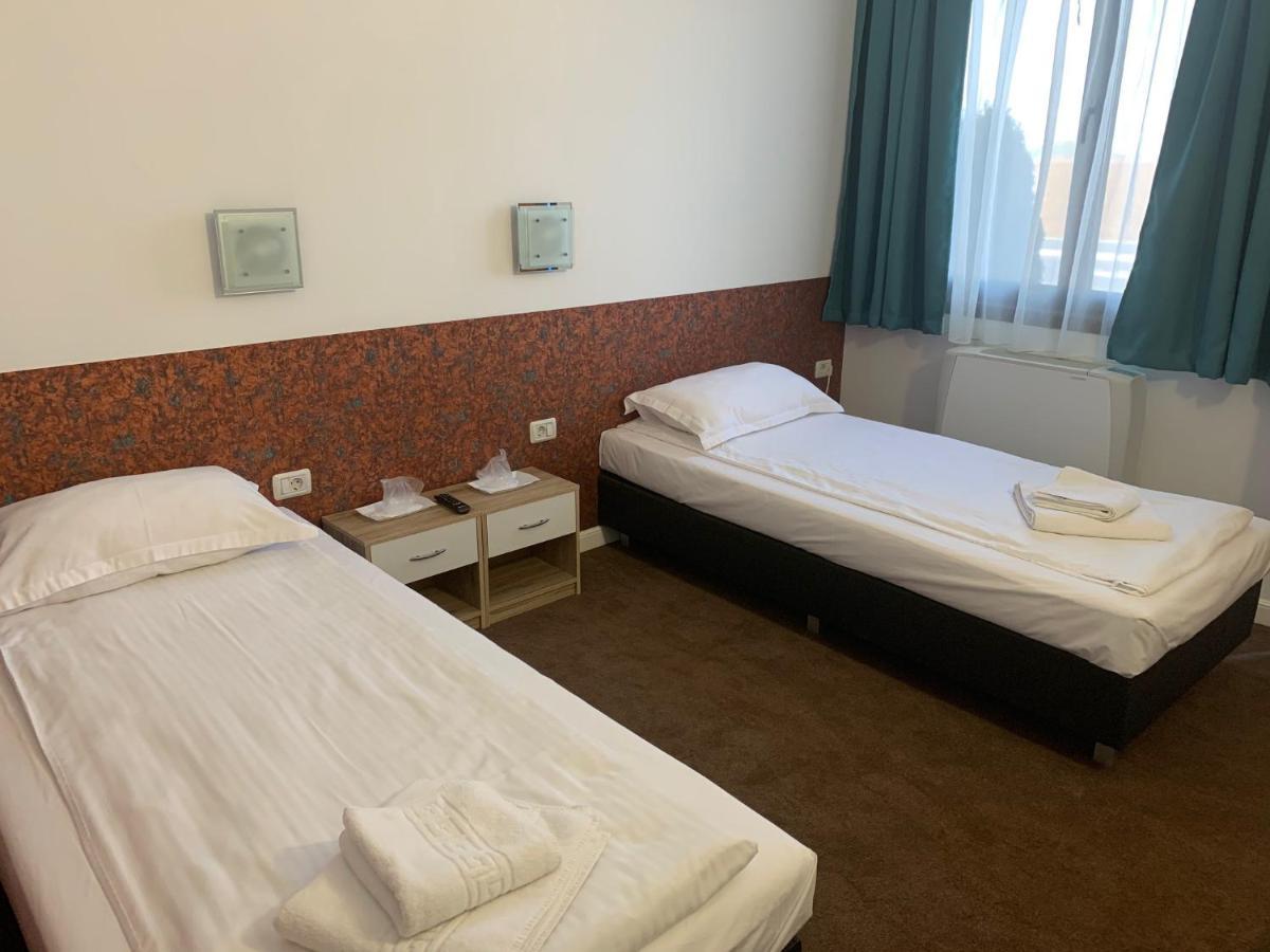 Motel Ruta 33 Arad Extérieur photo